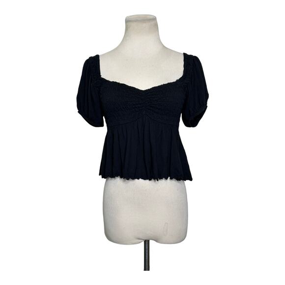 Urban Outfitters black Cropped Short Sleeves Peasant Top size Small - Picture 8 of 13